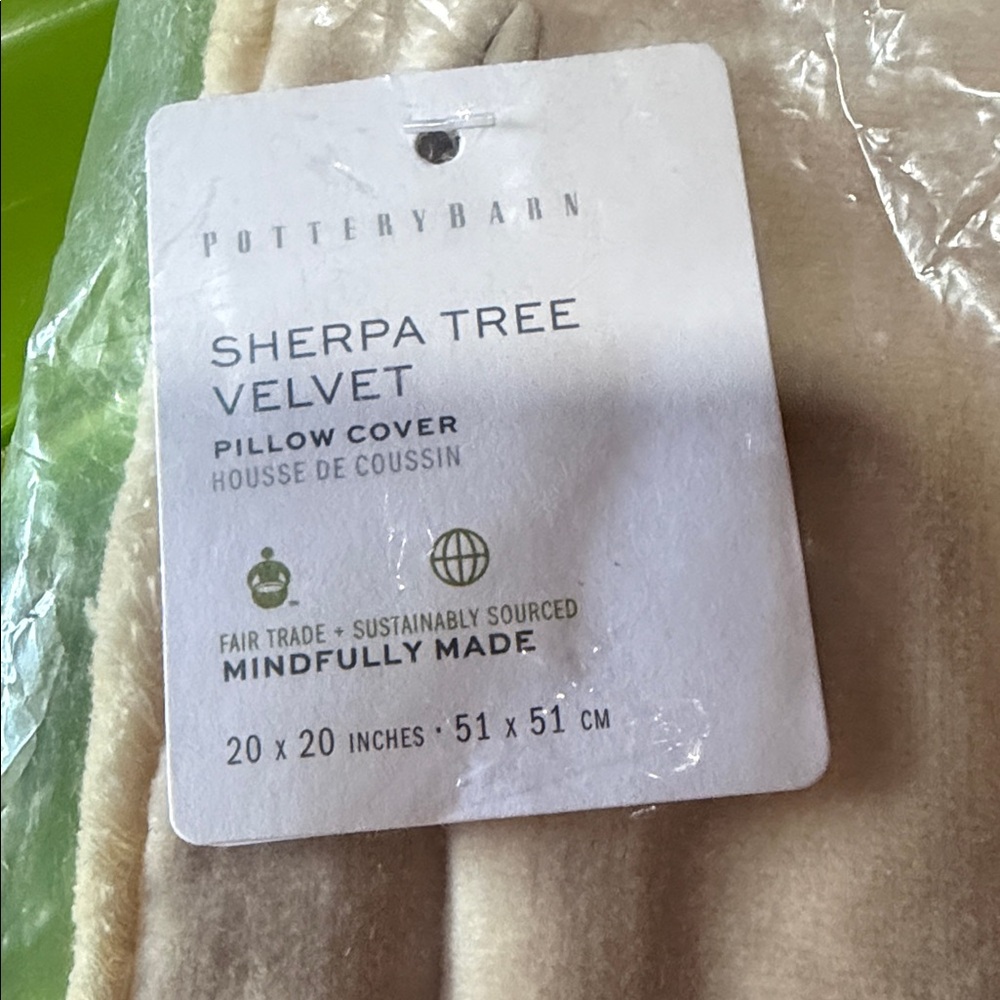 Pottery Barn Sherpa Velvet Tree Pillow Cover BNWT 20” x 20” - Picture 4 of 4